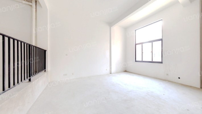 歌德岛二手房实景图