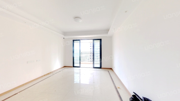 中建嘉和城凤凰台二手房实景图