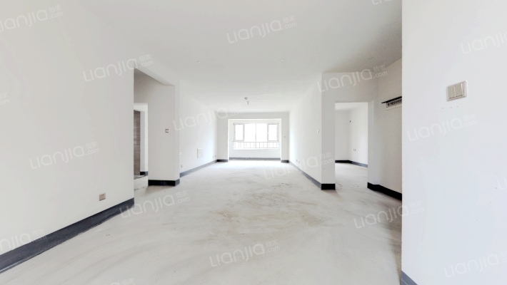 济高·观山悦二手房实景图