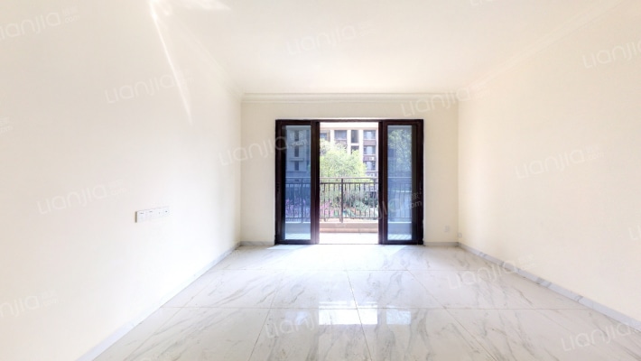 碧桂园龙城花园里二手房实景图