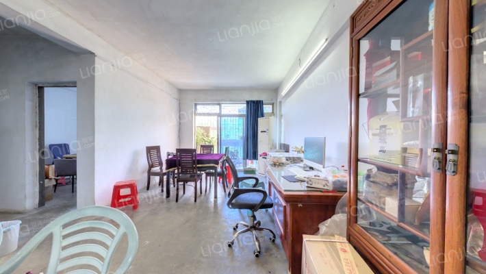 鸿基花园1号综合楼二手房实景图