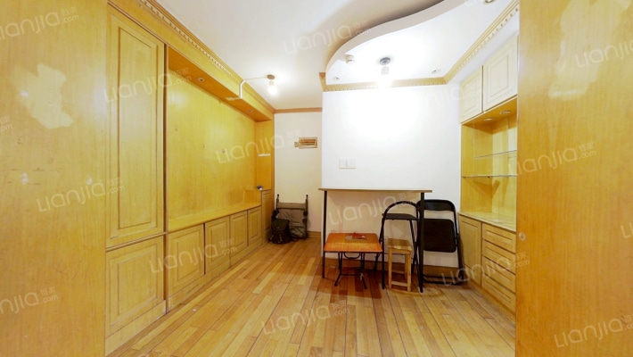 高教新村二手房实景图