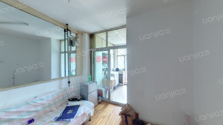 民族社区二手房实景图