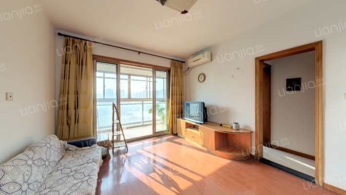 天鸿公寓二手房实景图