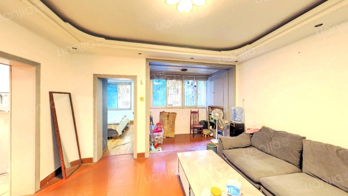 德政园聚心苑二手房实景图