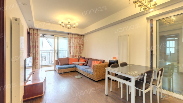 阅山墅二手房实景图