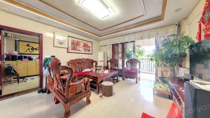 怡景湾二手房实景图