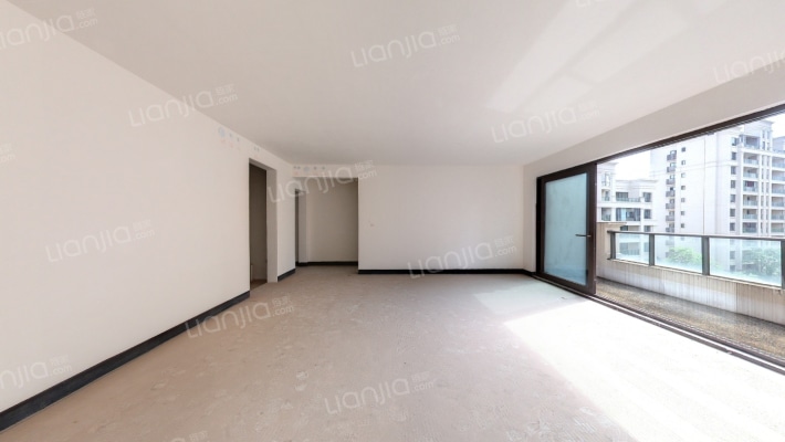 融创缇香榭A区二手房实景图