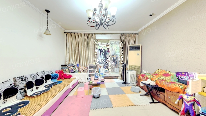 雅典国际社区二手房实景图