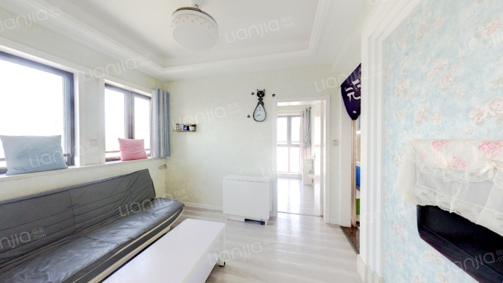 加侨悦山国际东区二手房实景图