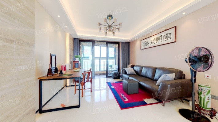 雅居乐滨江国际三四期二手房实景图