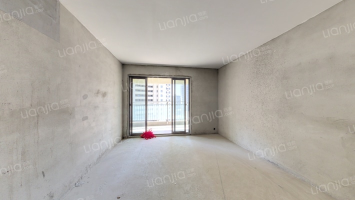 信达香堤国际二手房实景图