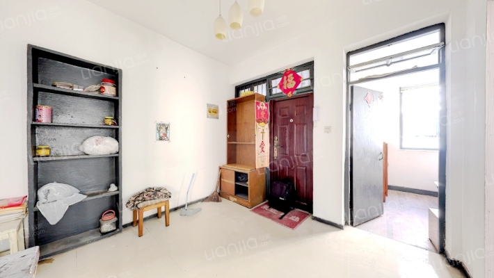 宝德里二手房实景图