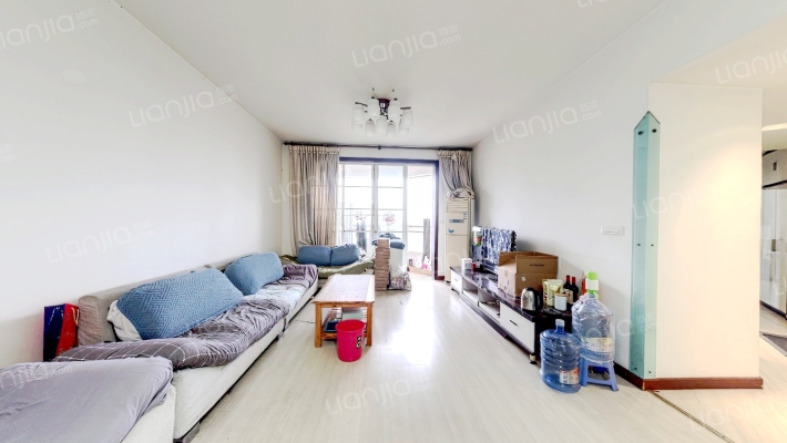 红宇家苑二手房实景图