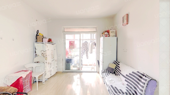 金星和园三期二手房实景图