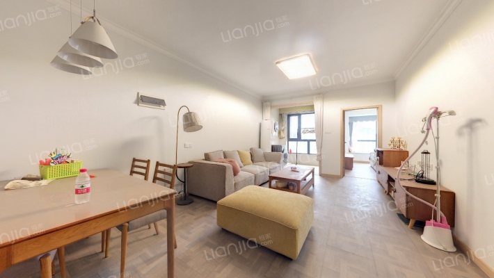 新琚花园A1区二手房实景图