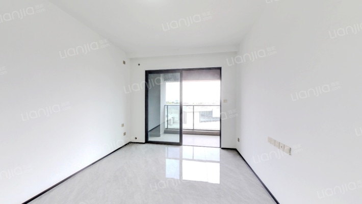 融基齐家湖壹号二手房实景图