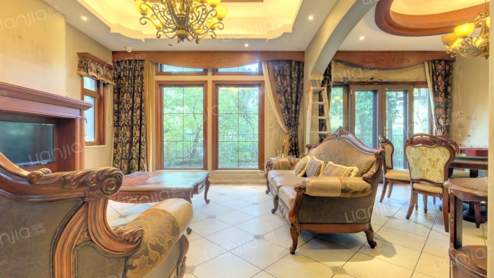 麓山国际香怡林二手房实景图