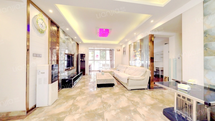 贵通御苑映月湾二手房实景图