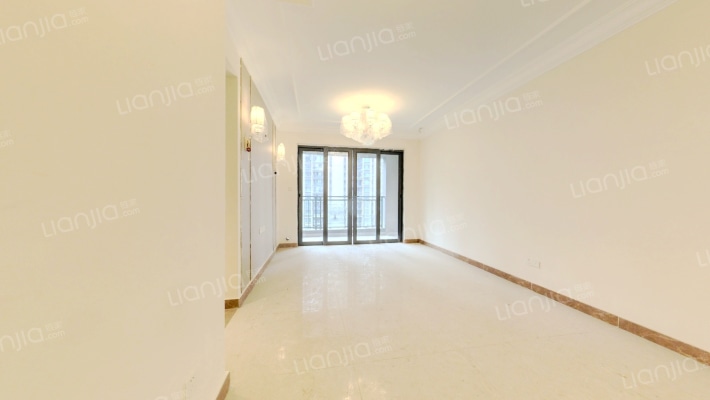 恒大文化旅游城8组团二手房实景图