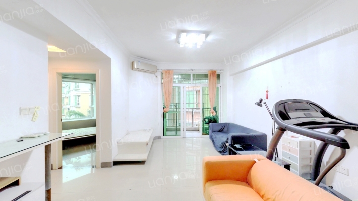 白云畔山花园二手房实景图