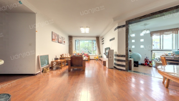 百花小区二手房实景图