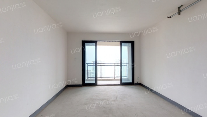 华润凤凰城二手房实景图