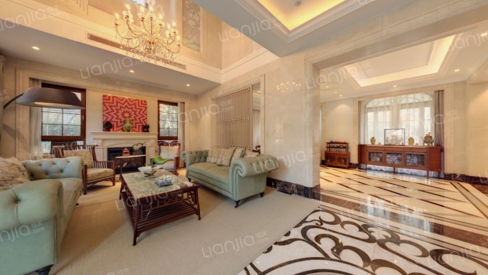 圣堡别墅二手房实景图