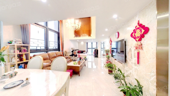 御景壹号C区二手房实景图