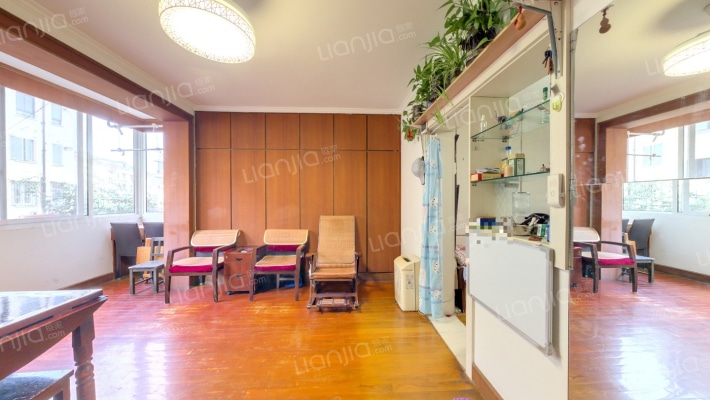 金杨新村五街坊二手房实景图