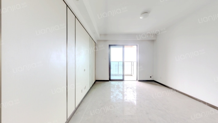 西宸春天二手房实景图