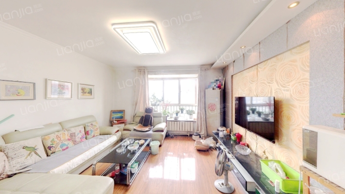 机勘家属院二手房实景图