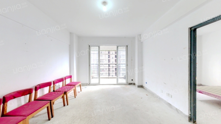 建平花园二手房实景图