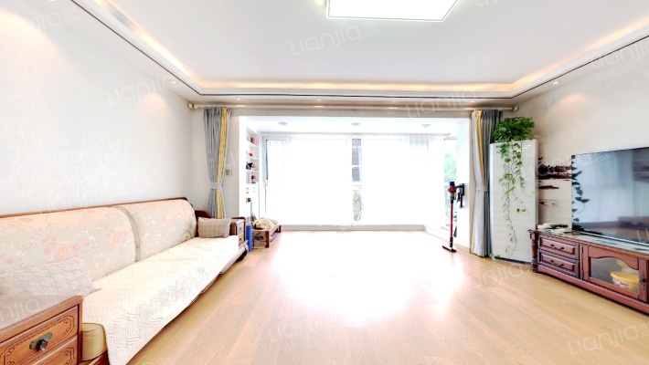 保利蔷薇公馆二手房实景图