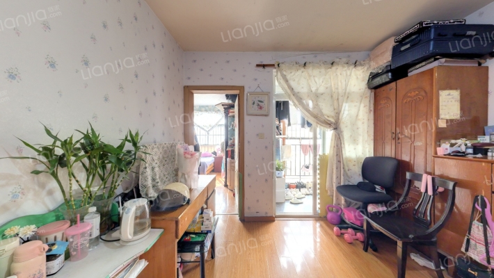 南新西园二手房实景图