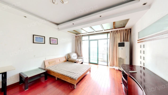 万振逍遥苑一期二手房实景图