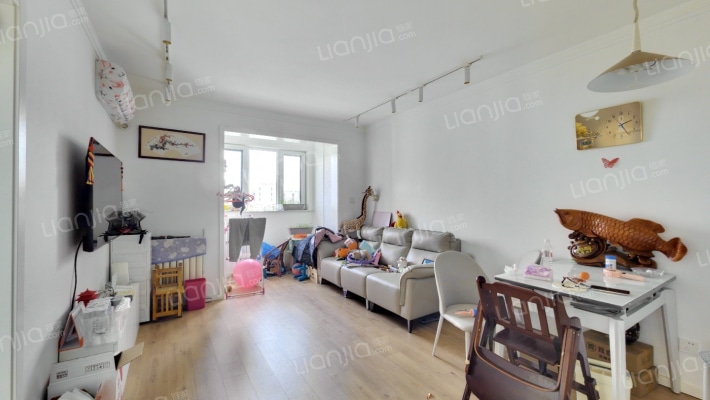 广安康润家园东区二手房实景图