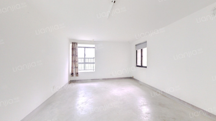 五江湾北区二手房实景图