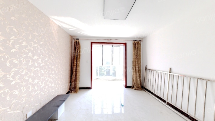 聚龙园二手房实景图