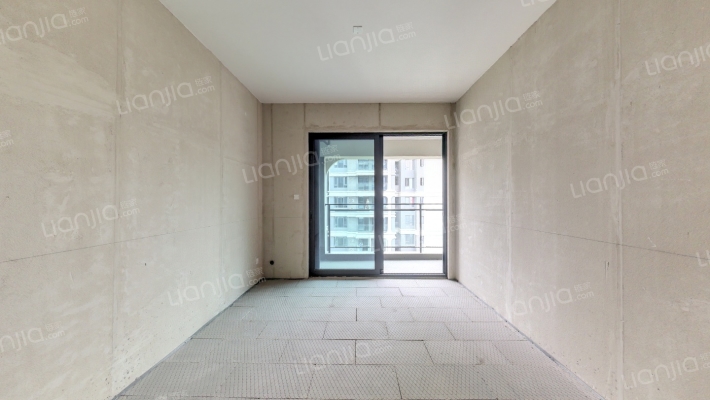 融创0238星潮苑二手房实景图