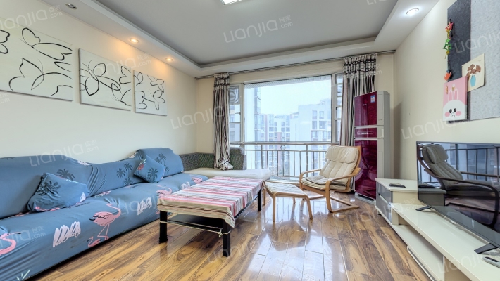 温哥华花园二手房实景图