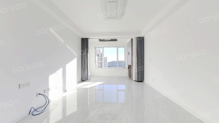 金地浅山艺境玺湖二手房实景图