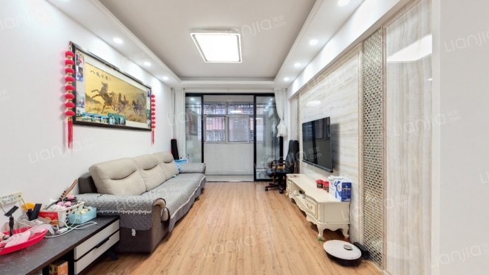 苗圃路二手房实景图