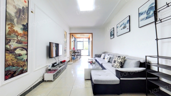 忠烈祠西街68号二手房实景图