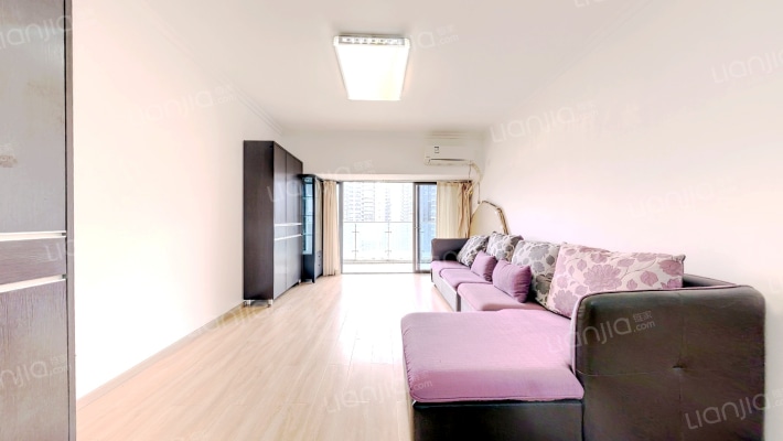 莱蒙水榭春天二期二手房实景图