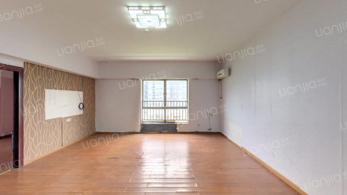 宜景康源二手房实景图