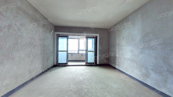 博翠江岸二手房实景图