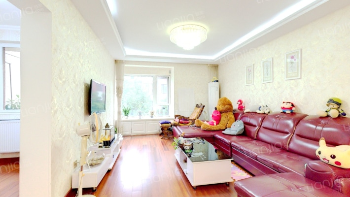 东郊小镇第六街区二手房实景图