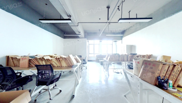 东创科技中心二手房实景图