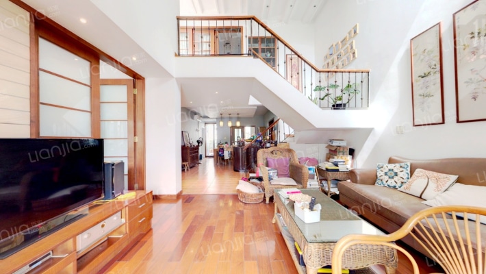 湖畔花园竹径苑二手房实景图